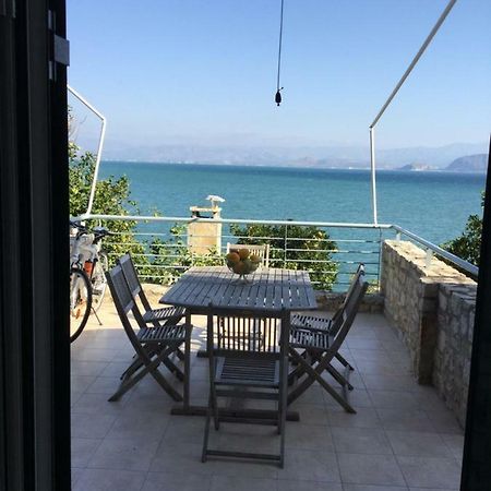 Seafront Apartment Ιι In Kiveri, Near Nafplion. エクステリア 写真