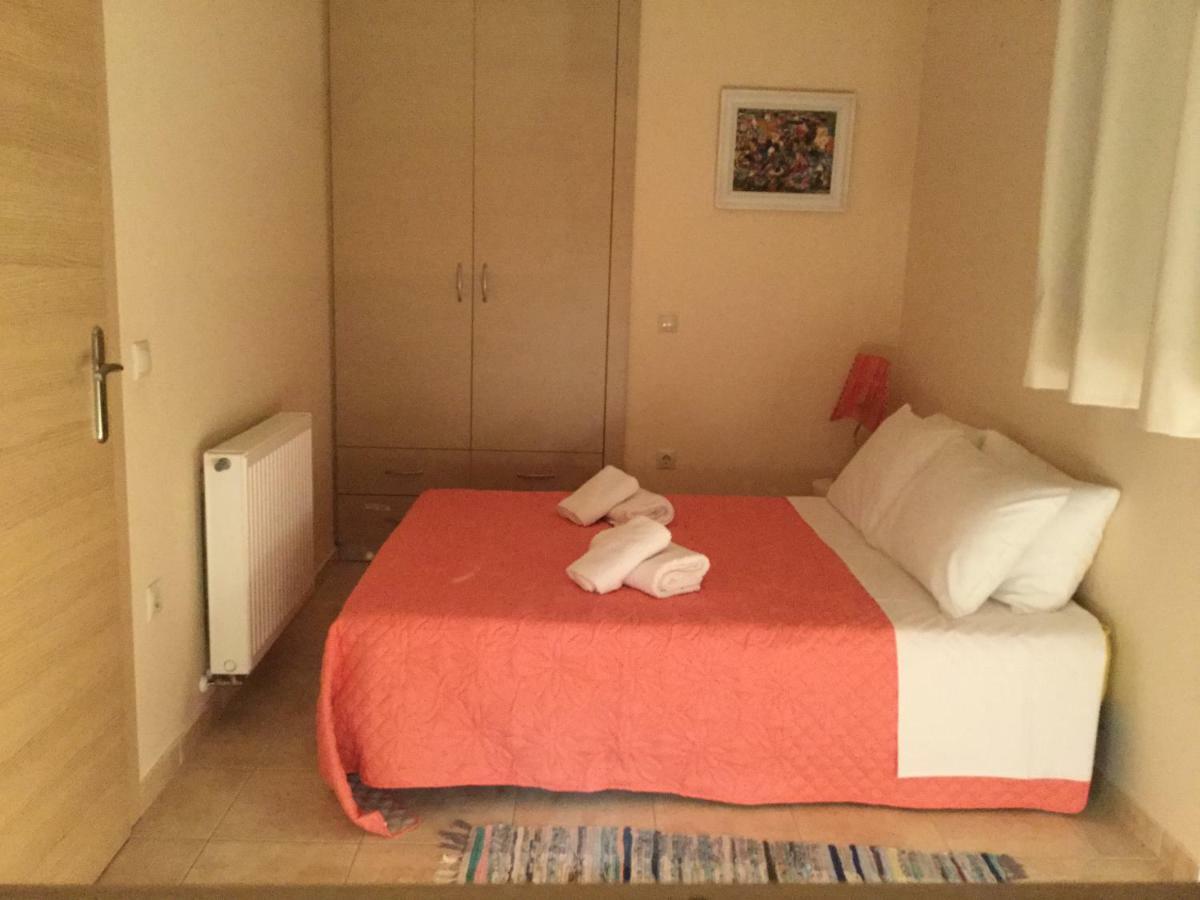 Seafront Apartment Ιι In Kiveri, Near Nafplion. エクステリア 写真