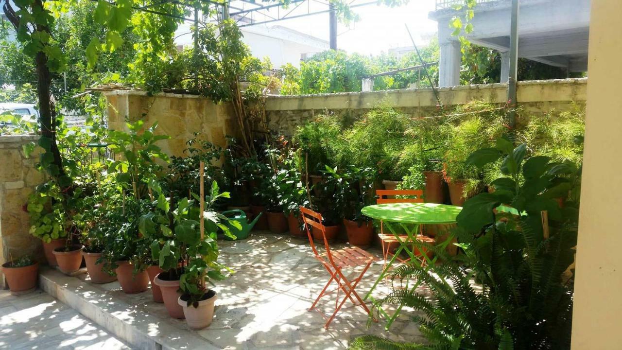 Seafront Apartment Ιι In Kiveri, Near Nafplion. エクステリア 写真